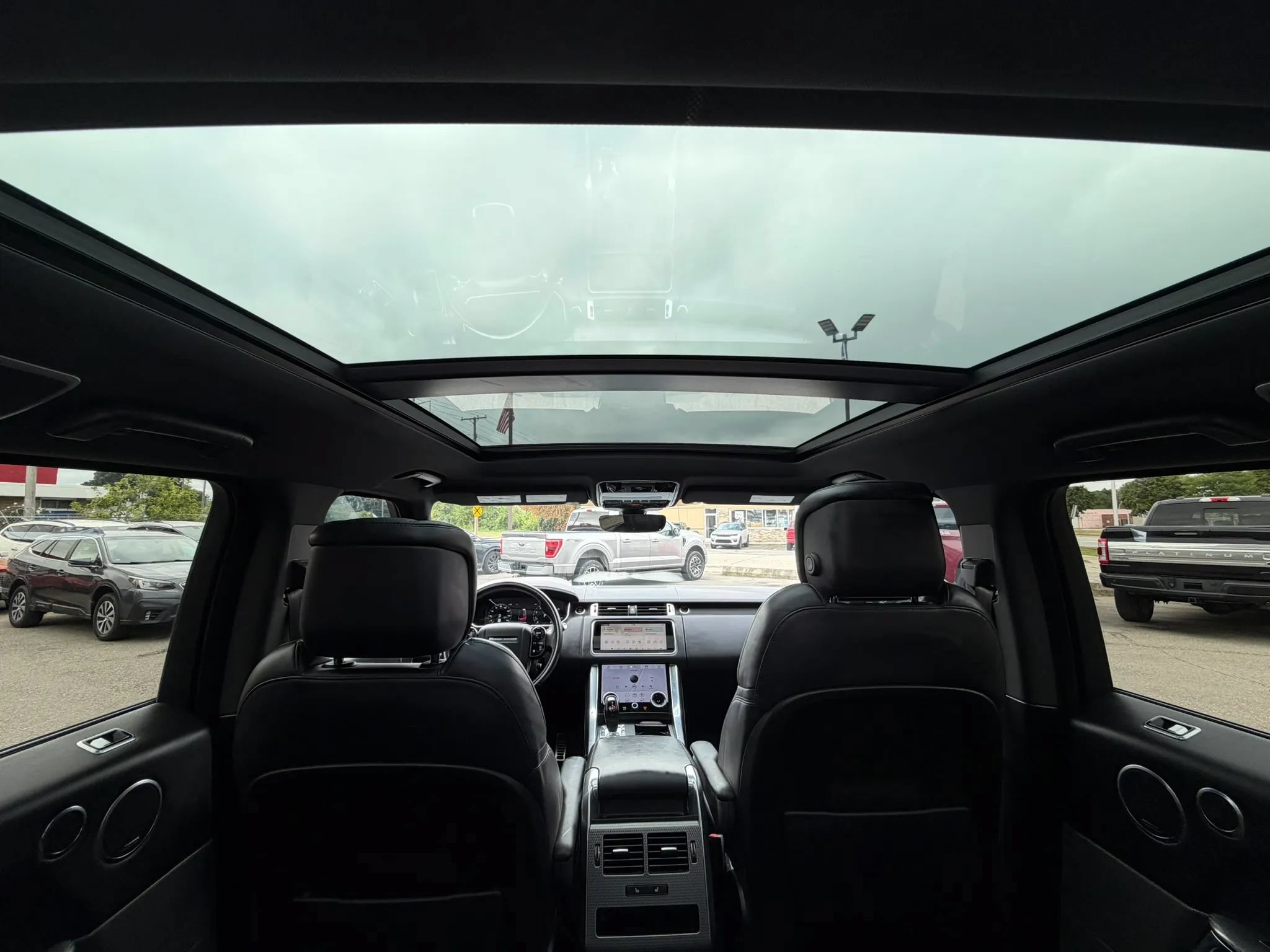 Used 2020 Land Rover Range Rover Sport HSE Dynamic AWD/4WD image 15