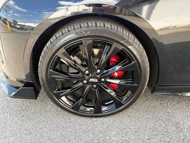 Used 2022 Cadillac CT4 V w/ LPO, ONYX Package AWD/4WD image 13