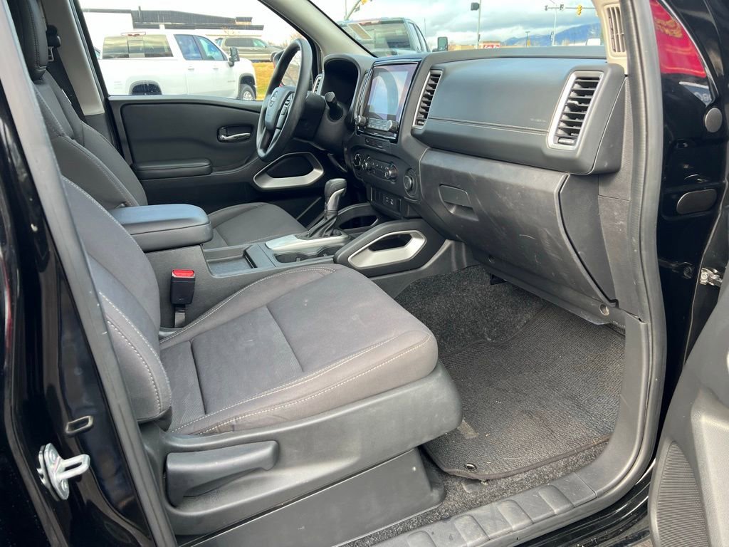 Used 2023 Nissan Frontier SV image 15