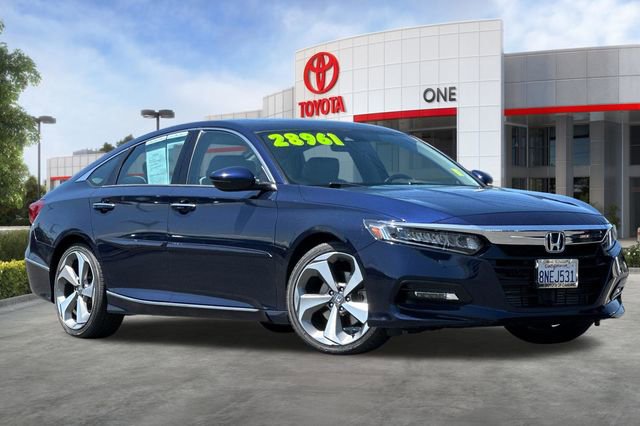 Used 2020 Honda Accord Touring video 2