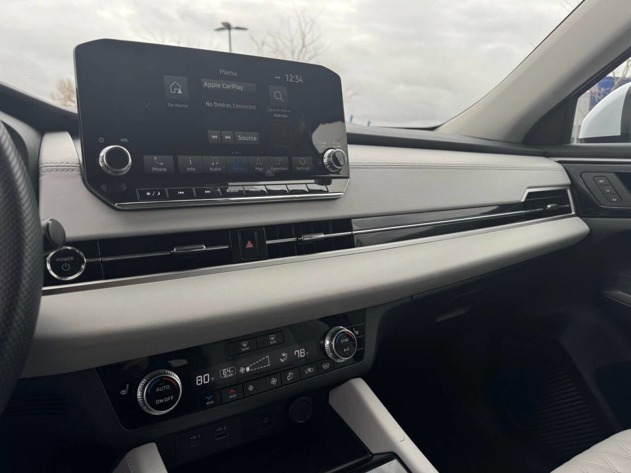 Used 2023 Mitsubishi Outlander SEL image 24