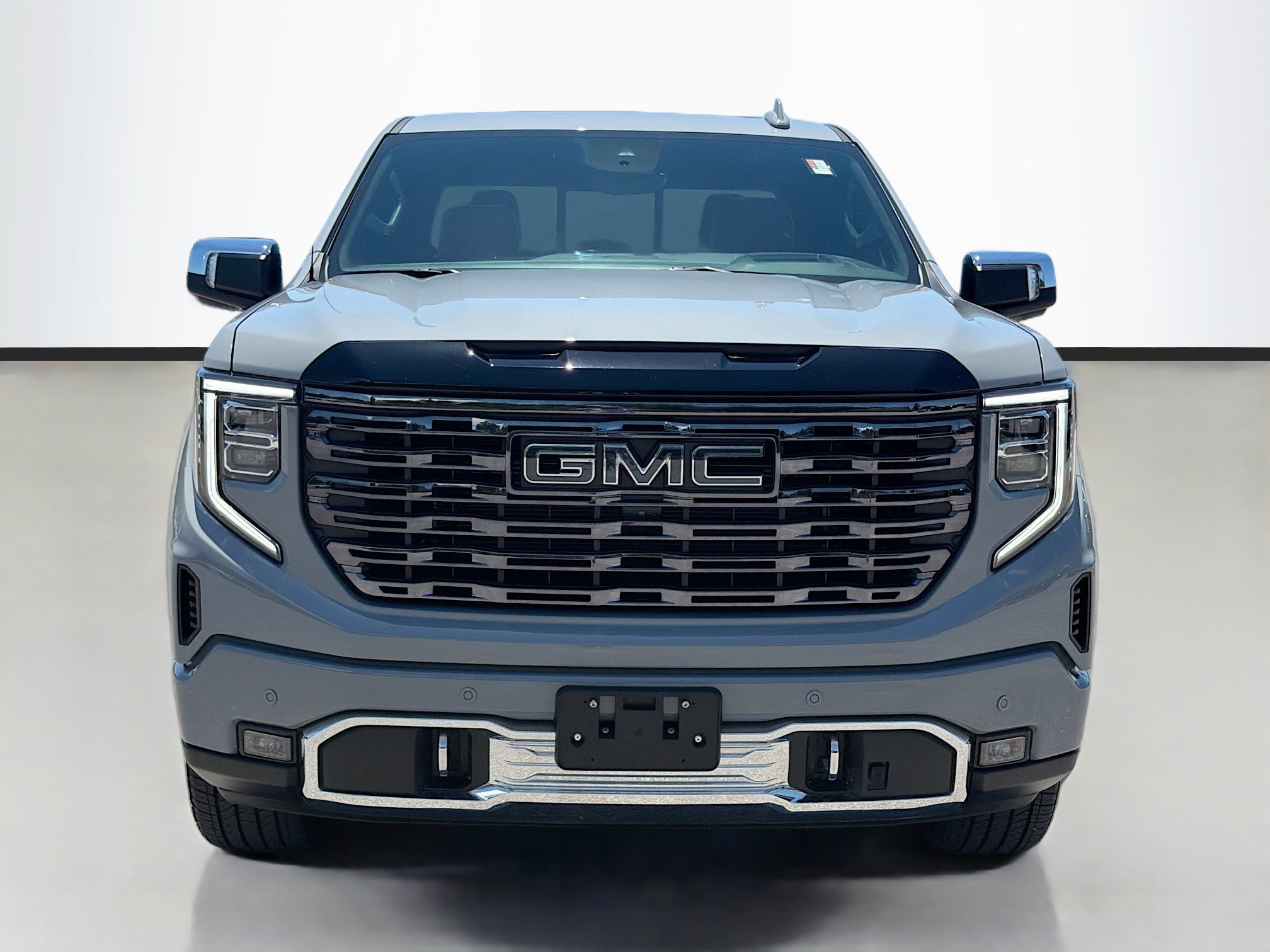 Used 2025 GMC Sierra 1500 Denali Ultimate AWD/4WD image 8