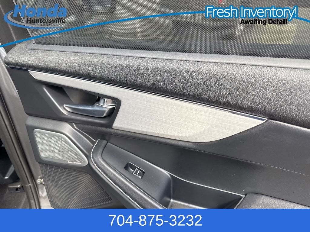 Used 2025 Acura MDX w/ Technology Package image 17