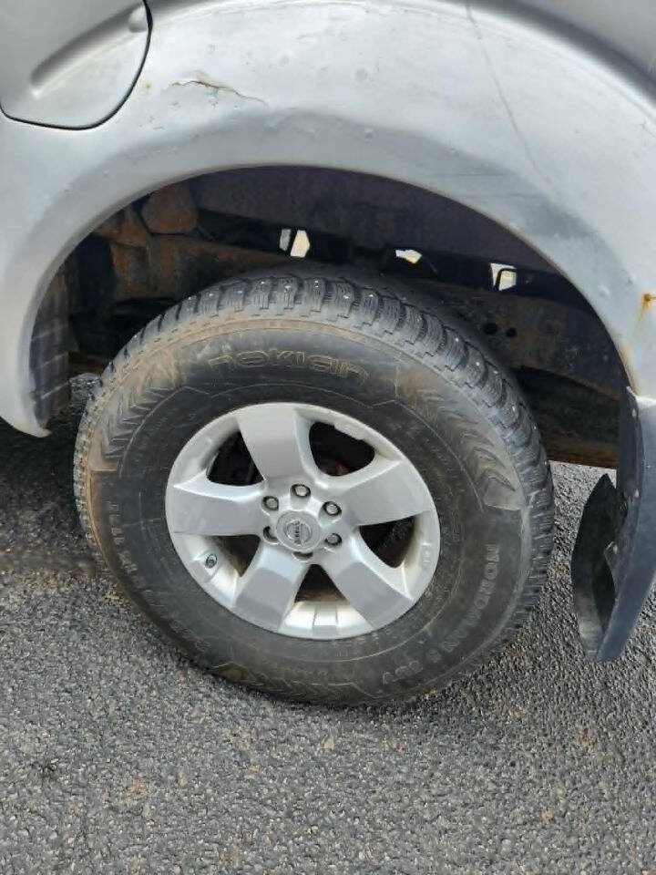 Used 2011 Nissan Frontier S AWD/4WD image 25