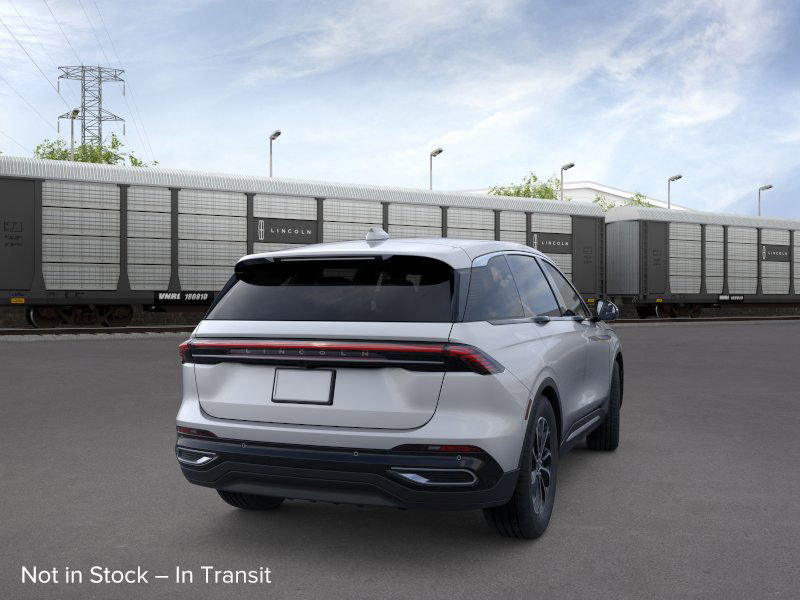 New 2026 Lincoln Nautilus Premier image 8