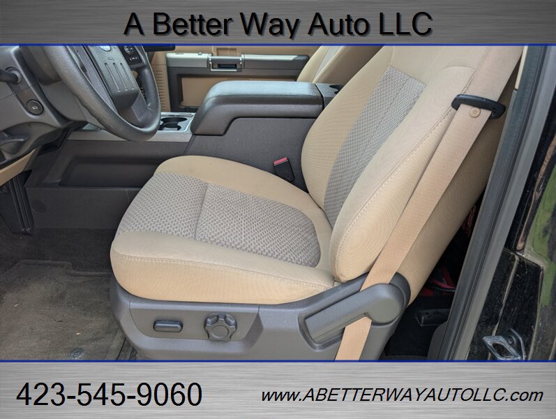 Used 2011 Ford F350 XLT w/ XLT Premium Pkg RWD image 10