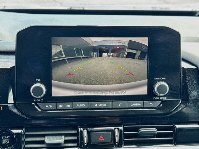 Certified 2025 Nissan Pathfinder SV AWD/4WD image 11