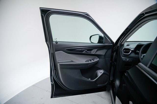 New 2026 Chevrolet TrailBlazer LT w/ Convenience Package image 23
