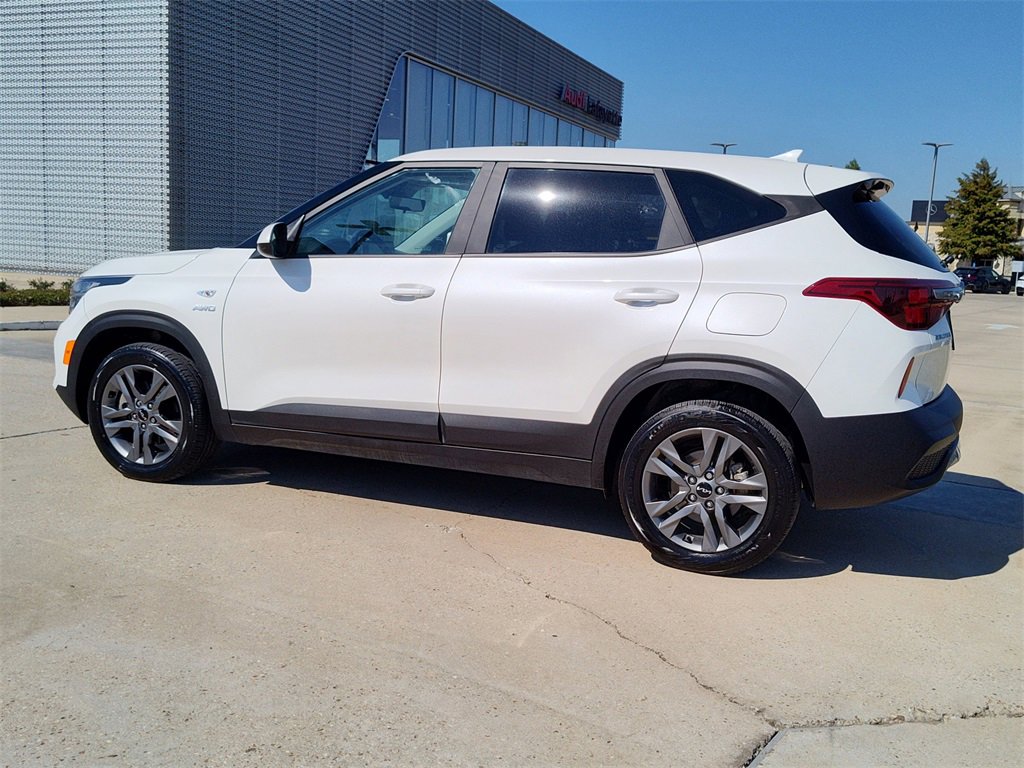 Used 2023 Kia Seltos LX image 5