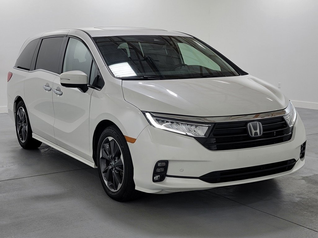 Used 2022 Honda Odyssey Elite image 2