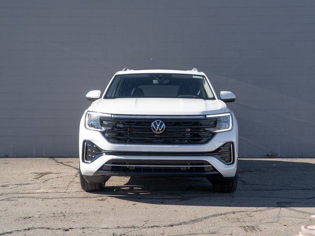 New 2026 Volkswagen Atlas SEL Premium R-Line image 2