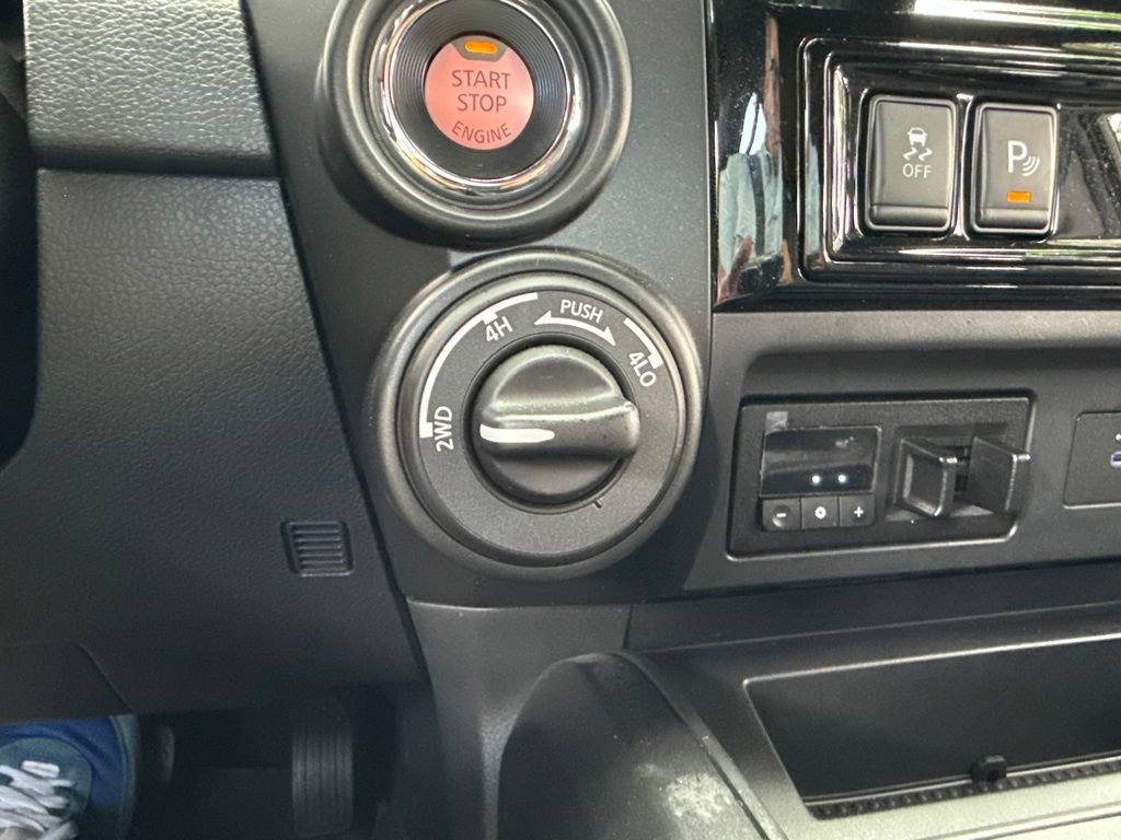 Used 2024 Nissan Titan PRO-4X AWD/4WD image 52