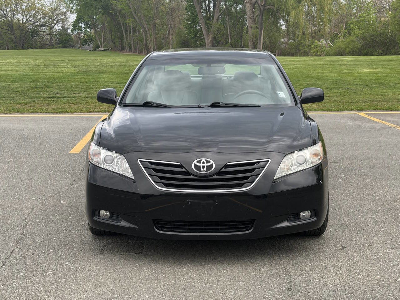 Used 2007 Toyota Camry XLE FWD image 3