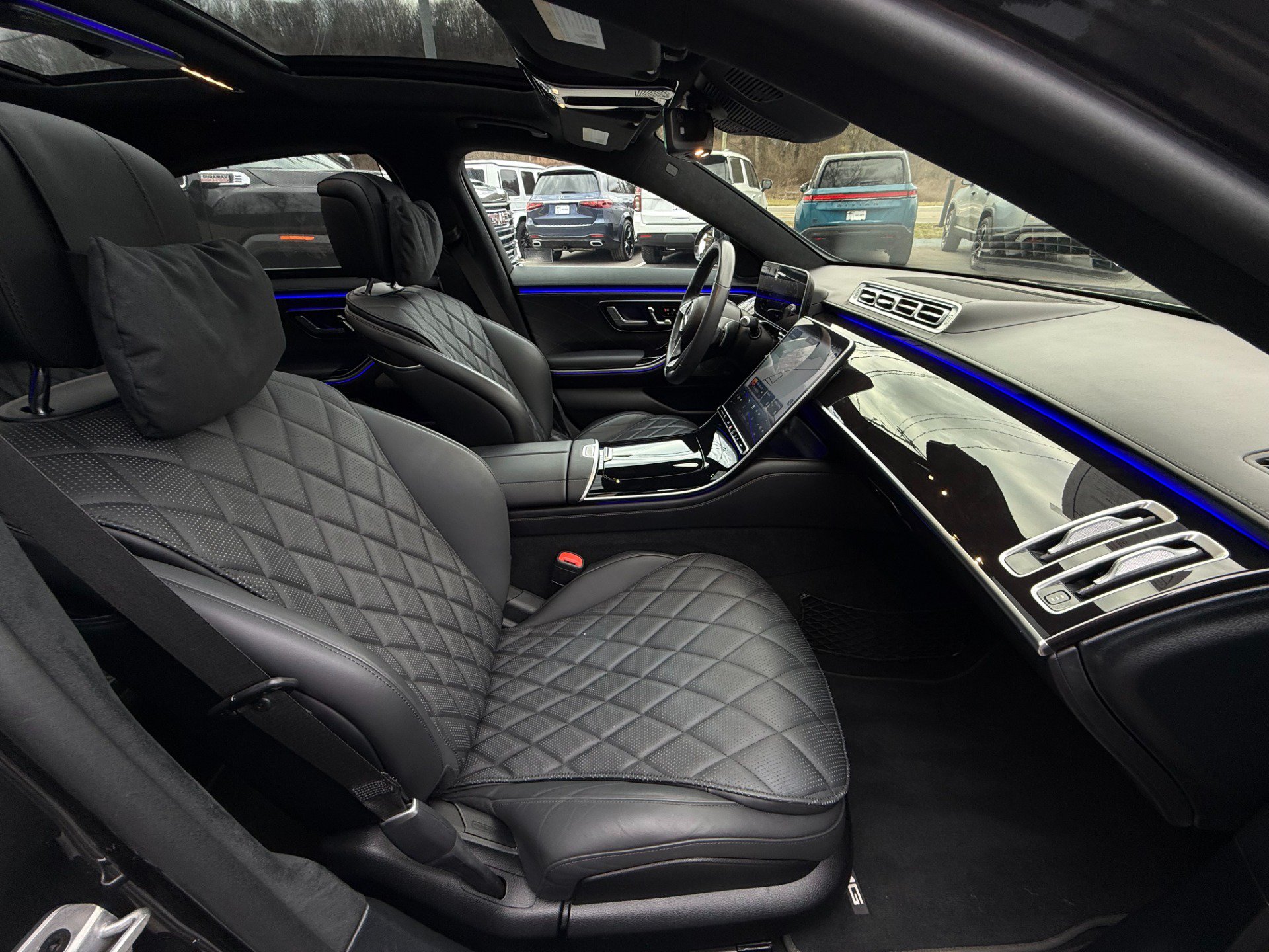Used 2024 Mercedes-Benz S 580 4MATIC Sedan image 17