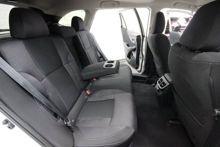 Used 2022 Subaru Outback Limited AWD/4WD image 21