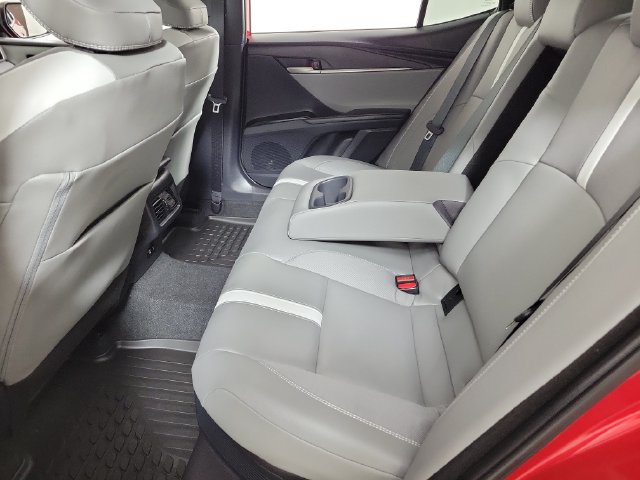 Used 2026 Toyota Camry SE FWD image 12