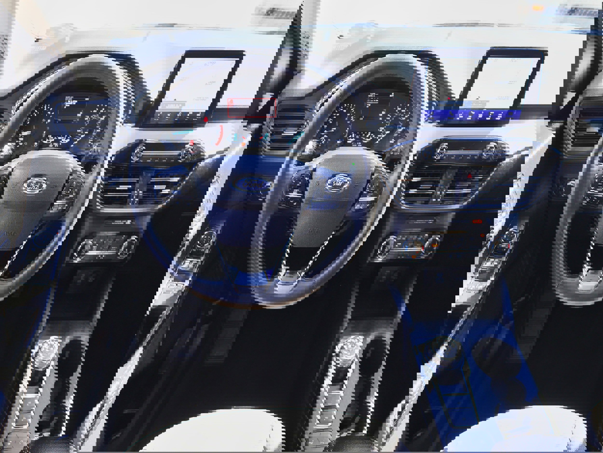 Used 2022 Ford Escape SE w/ SE Sport Appearance Package image 12