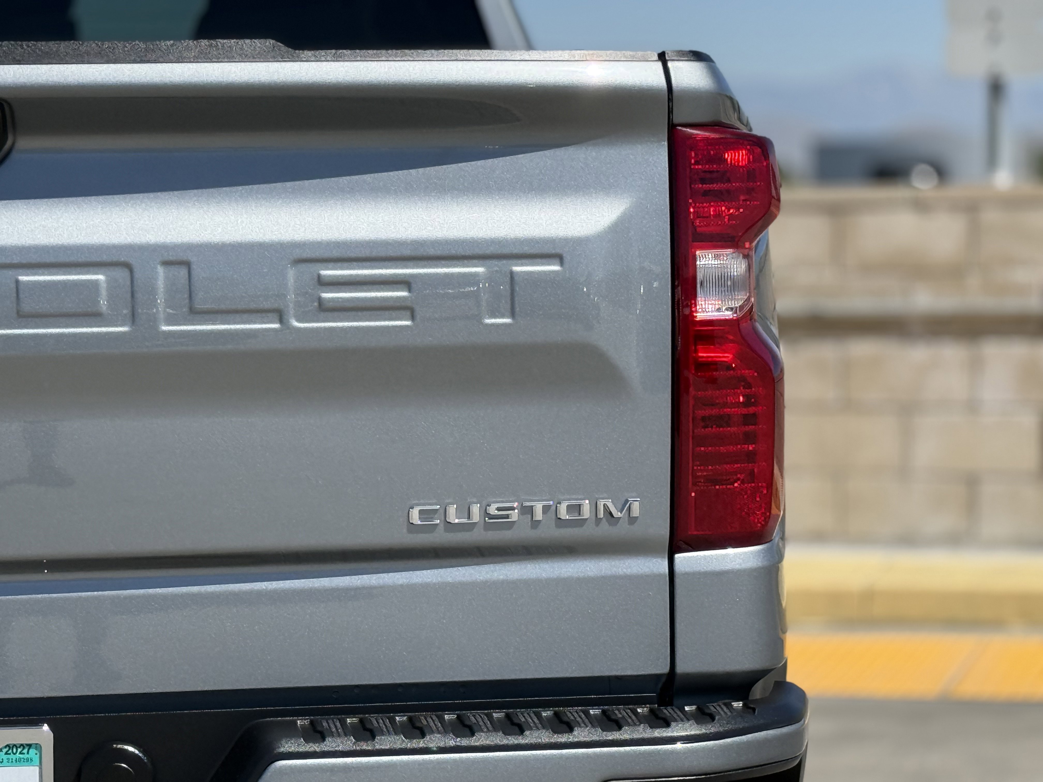 Used 2024 Chevrolet Silverado 1500 Custom image 12