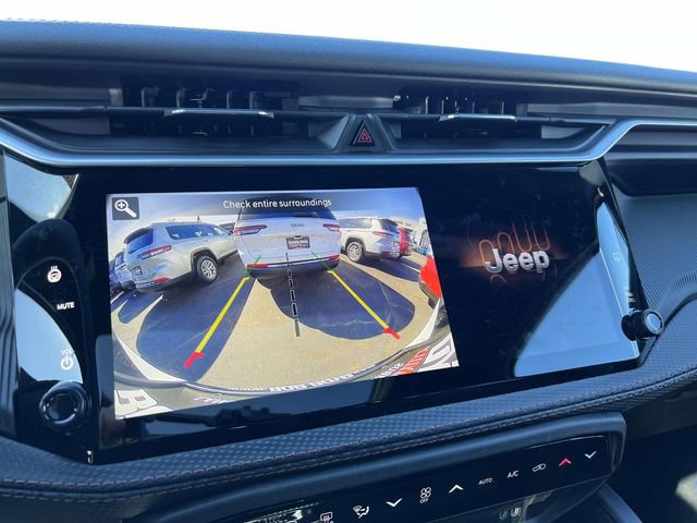 New 2026 Jeep Cherokee Overland image 19