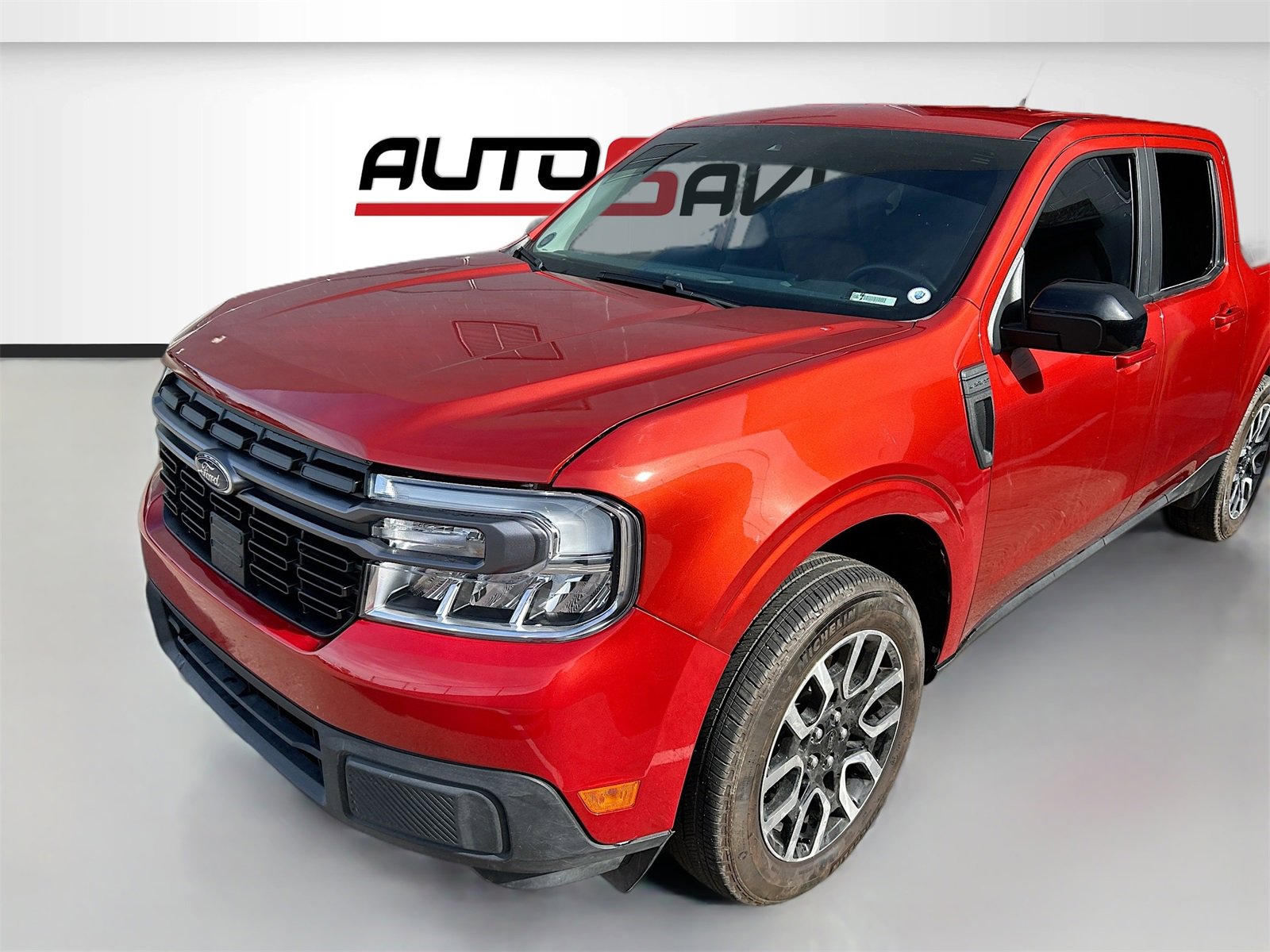 Used 2024 Ford Maverick Lariat w/ 4K Tow Package image 3