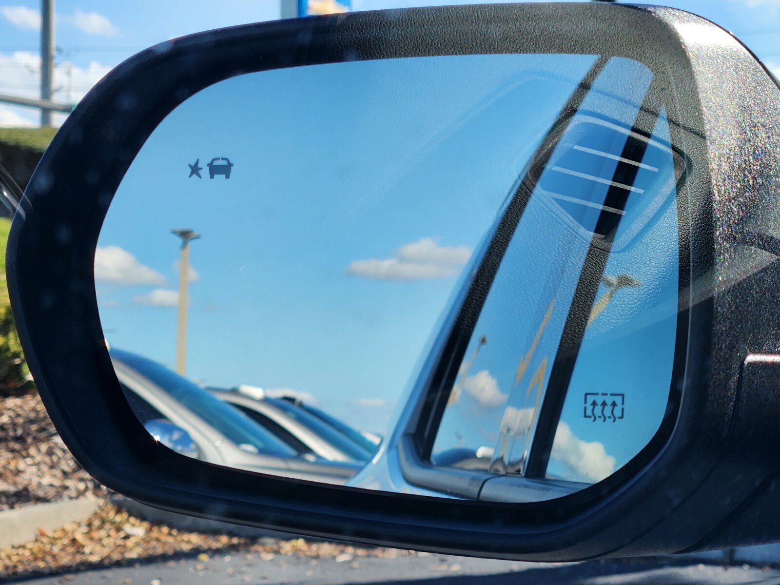 New 2026 Chevrolet Traverse LT w/ Enhanced Driving Package image 16