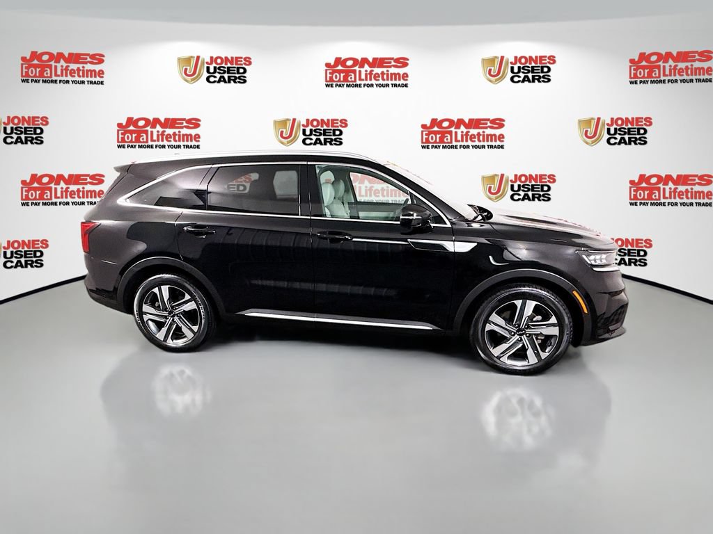 Certified 2023 Kia Sorento SX Prestige w/ Panoramic Sunroof Package AWD/4WD image 20