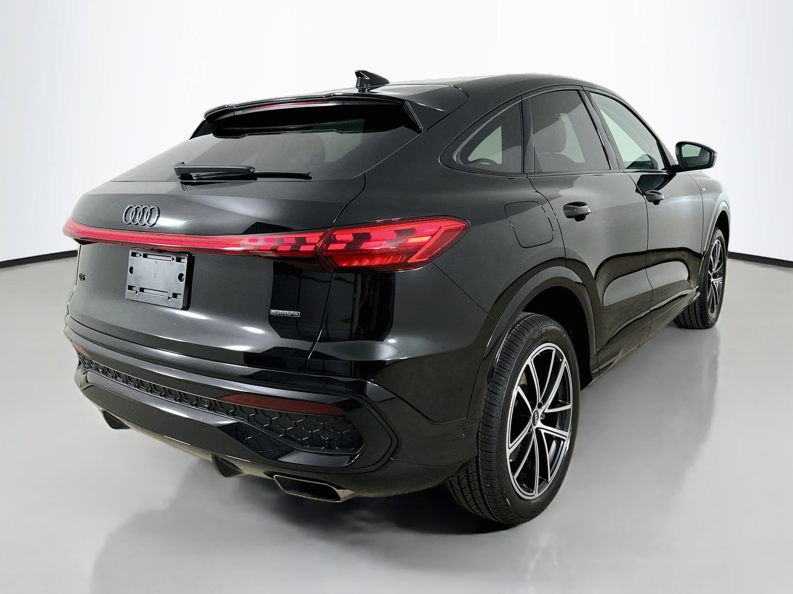 New 2026 Audi Q5 Premium Plus AWD/4WD image 5