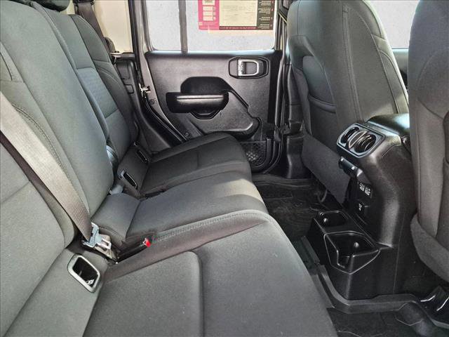 Used 2021 Jeep Gladiator Sport AWD/4WD image 19
