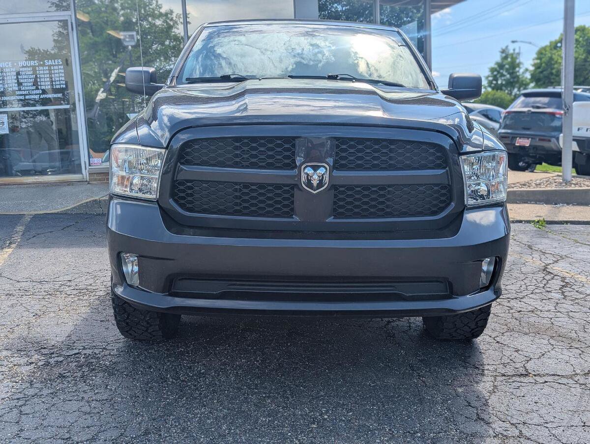 Used 2017 RAM 1500 Express AWD/4WD image 8