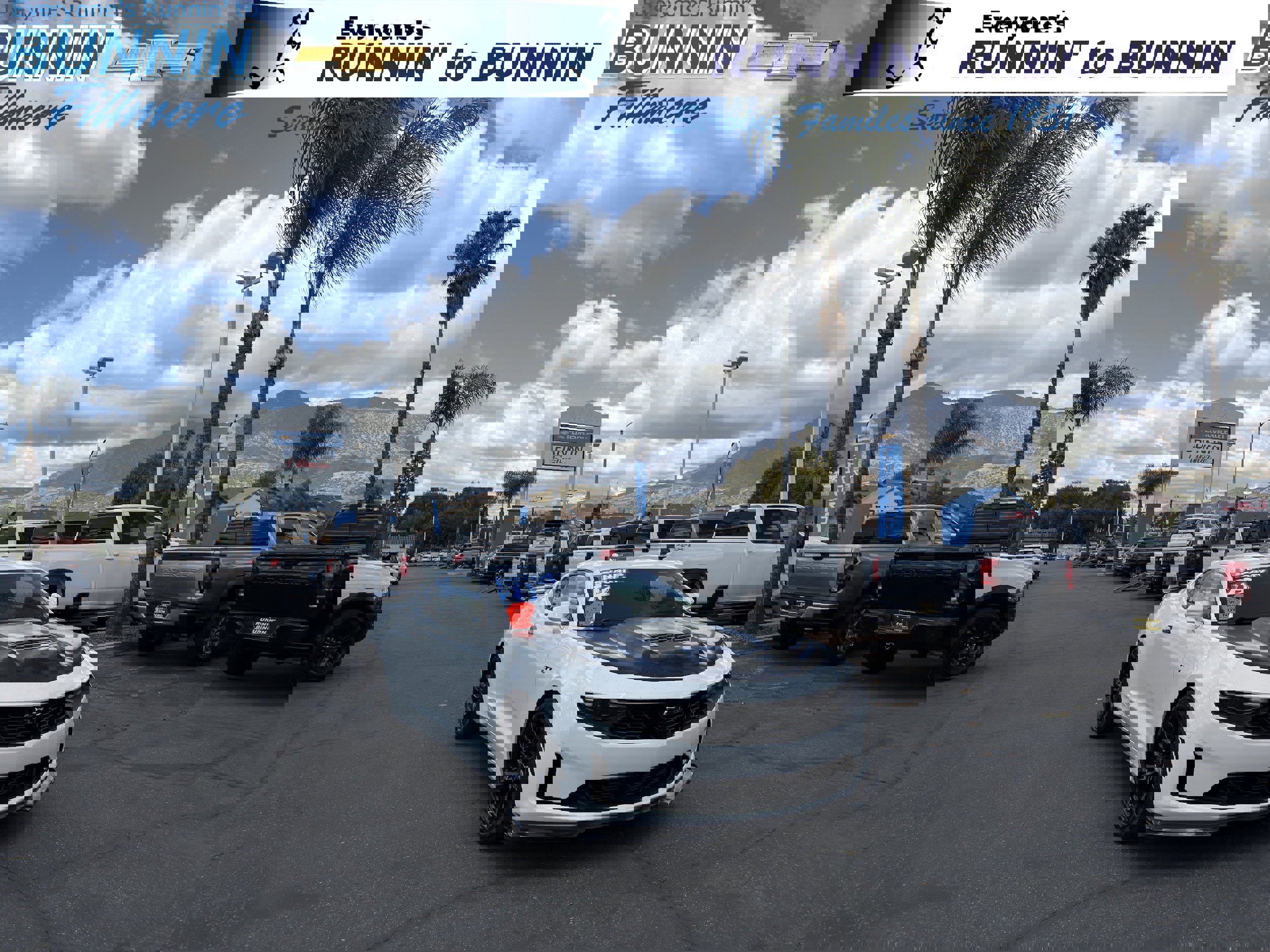 Used 2023 Chevrolet Camaro LT image 1