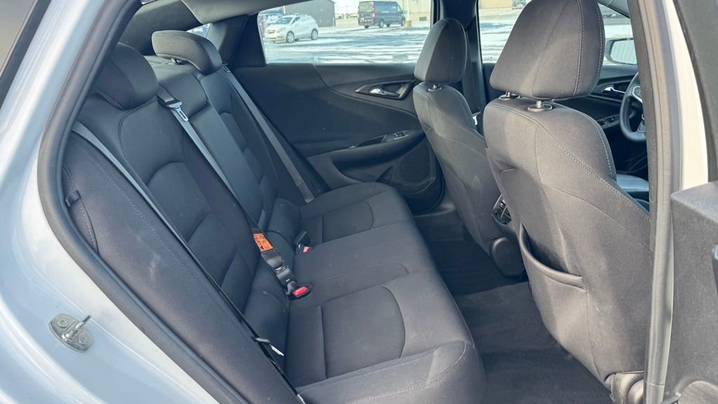 Used 2023 Chevrolet Malibu LT image 17