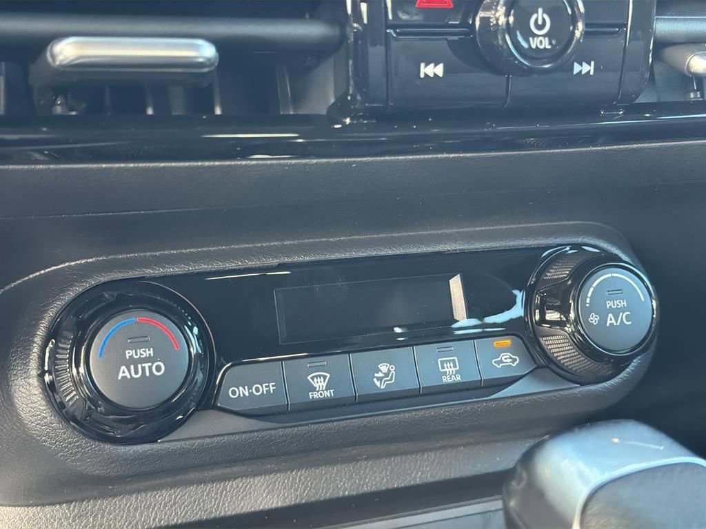 New 2026 Nissan Kicks SV image 26