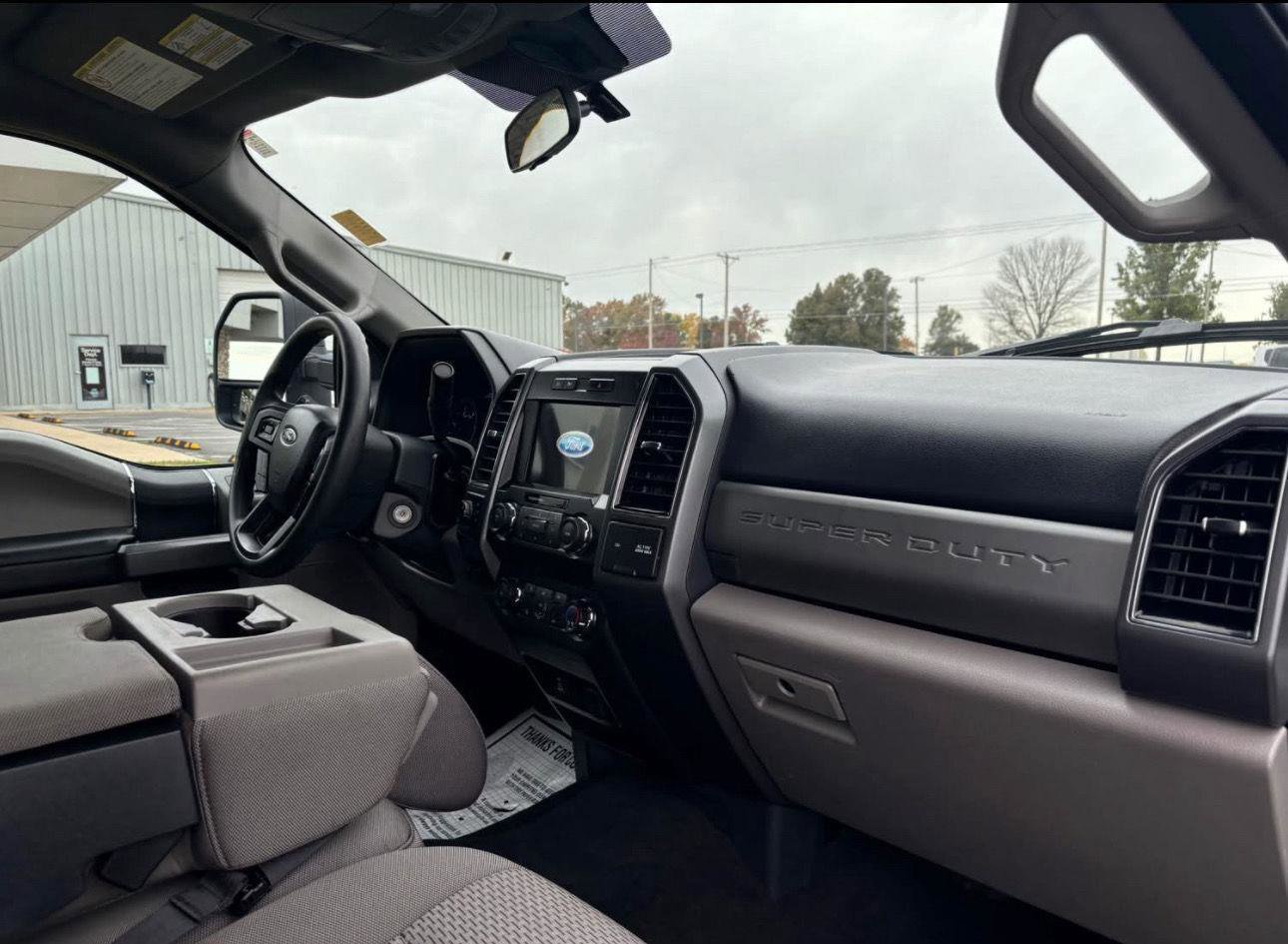 Used 2022 Ford F350 XLT AWD/4WD image 12