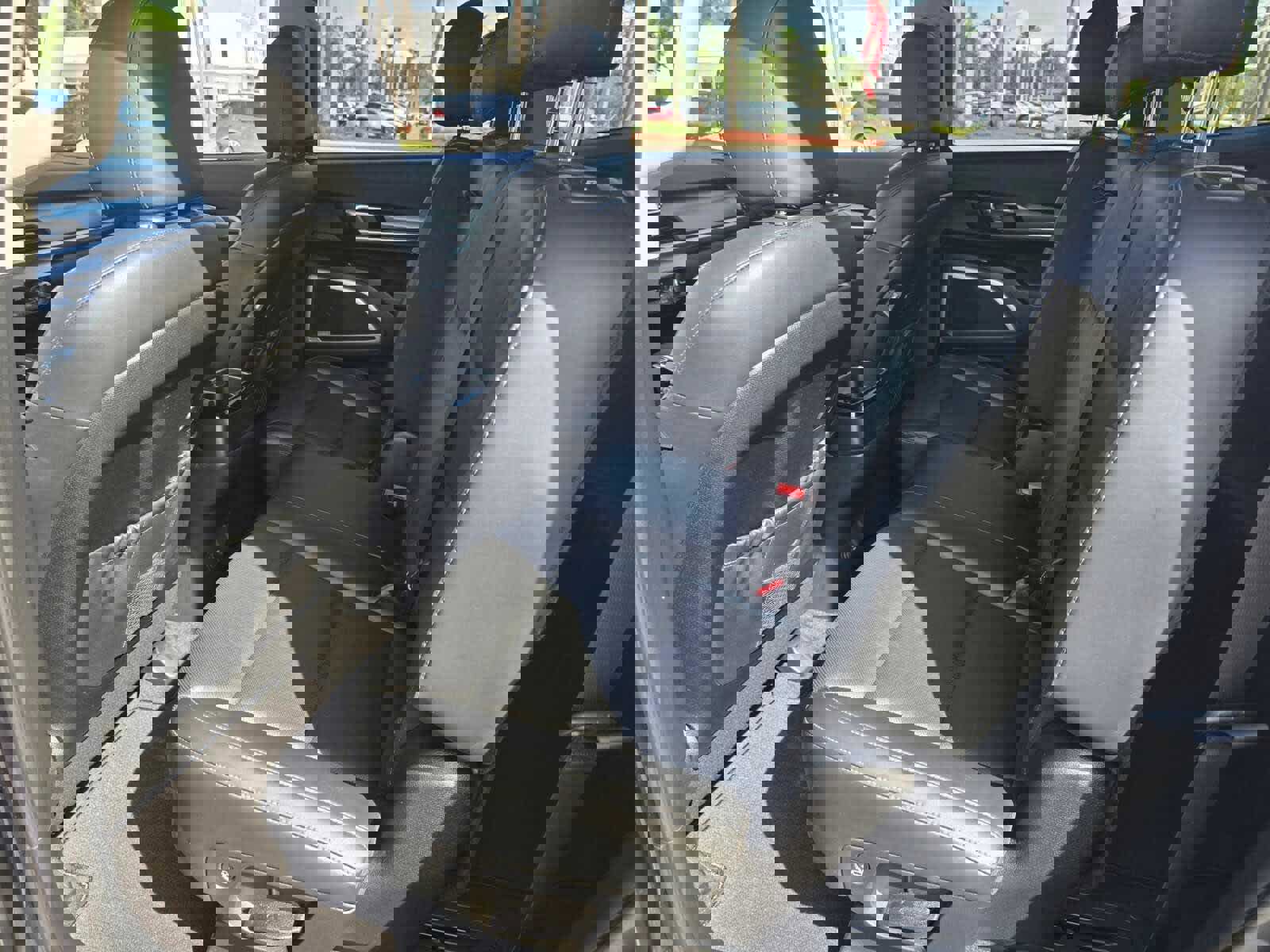 Used 2021 Kia Telluride LX image 7