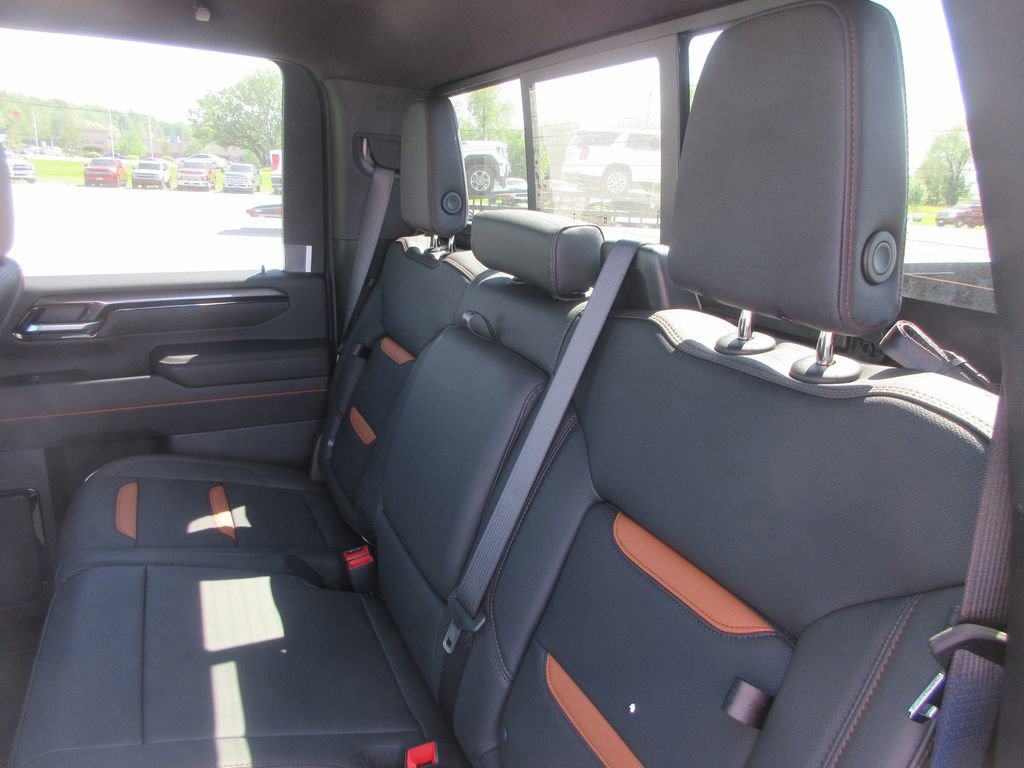 New 2026 GMC Sierra 3500 AT4 w/ AT4 Premium Plus Package AWD/4WD image 13