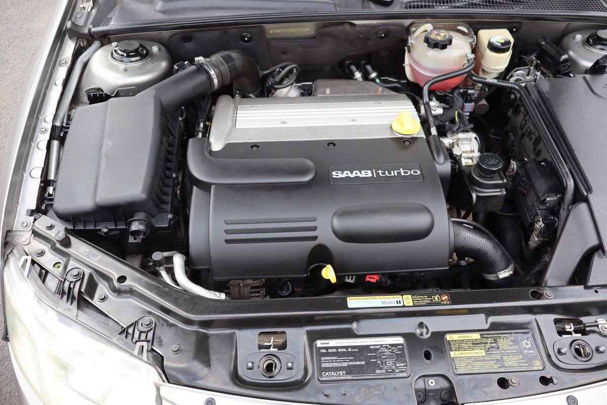 Used 2005 Saab 9-3 Arc image 36