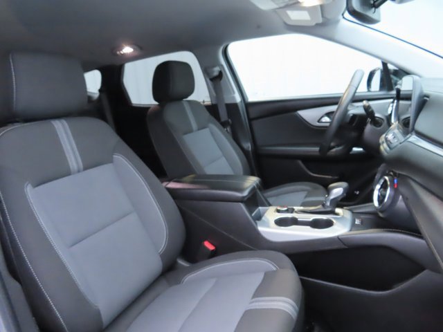 Used 2024 Chevrolet Blazer LT w/ Convenience Package image 24