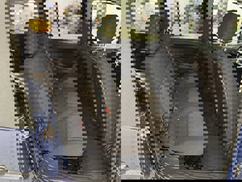 Used 2018 Ford Transit Connect XL image 14