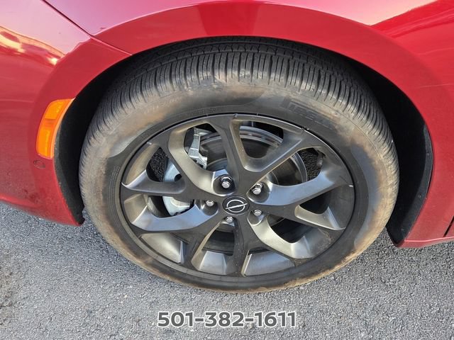 Used 2026 Chrysler Pacifica Limited w/ Uconnect Theater Family Group FWD image 7