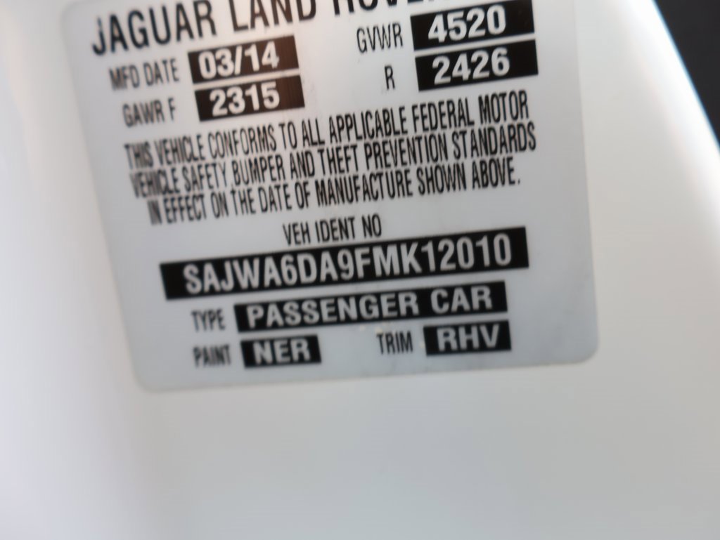 Used 2015 Jaguar F-TYPE R image 17