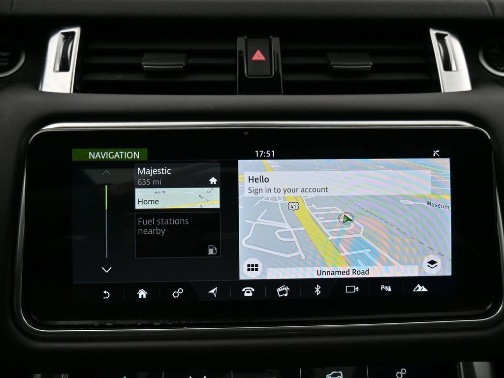 Used 2020 Land Rover Range Rover Sport HSE Dynamic image 14