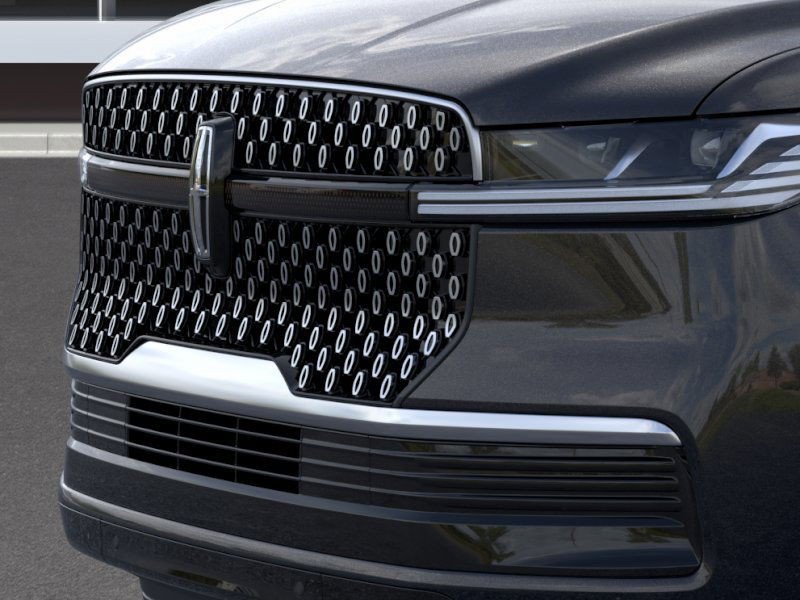 New 2025 Lincoln Navigator Reserve image 17