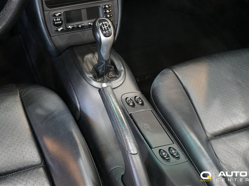 Used 2001 Porsche Boxster RWD image 23