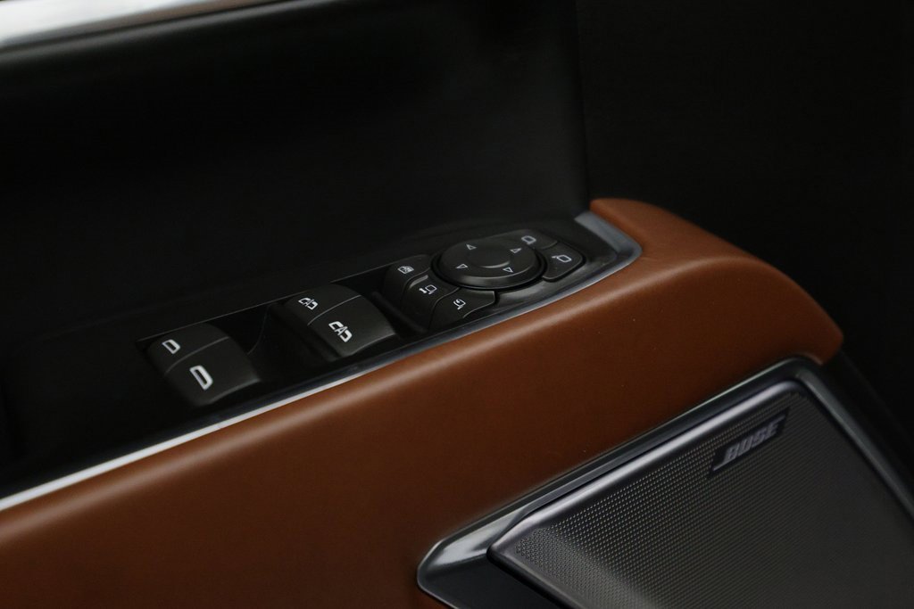 Used 2025 GMC Sierra 2500 Denali Ultimate image 17