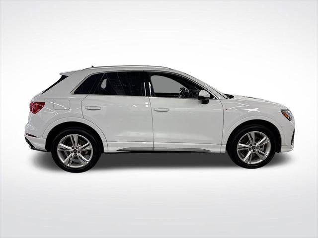 Certified 2022 Audi Q3 2.0T Premium Plus AWD/4WD image 6