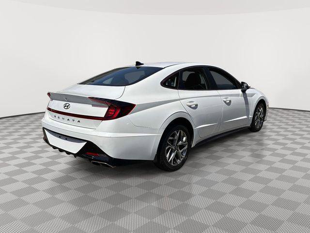 Certified 2022 Hyundai Sonata SEL FWD image 2