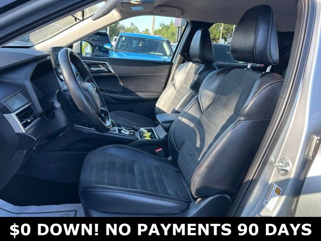 Used 2024 Mitsubishi Outlander SE Black Edition FWD image 14
