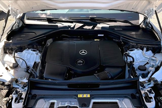 Used 2026 Mercedes-Benz GLC 300 4MATIC image 26