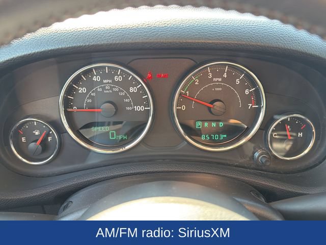 Used 2018 Jeep Wrangler Unlimited Sahara w/ Connectivity Group AWD/4WD image 10