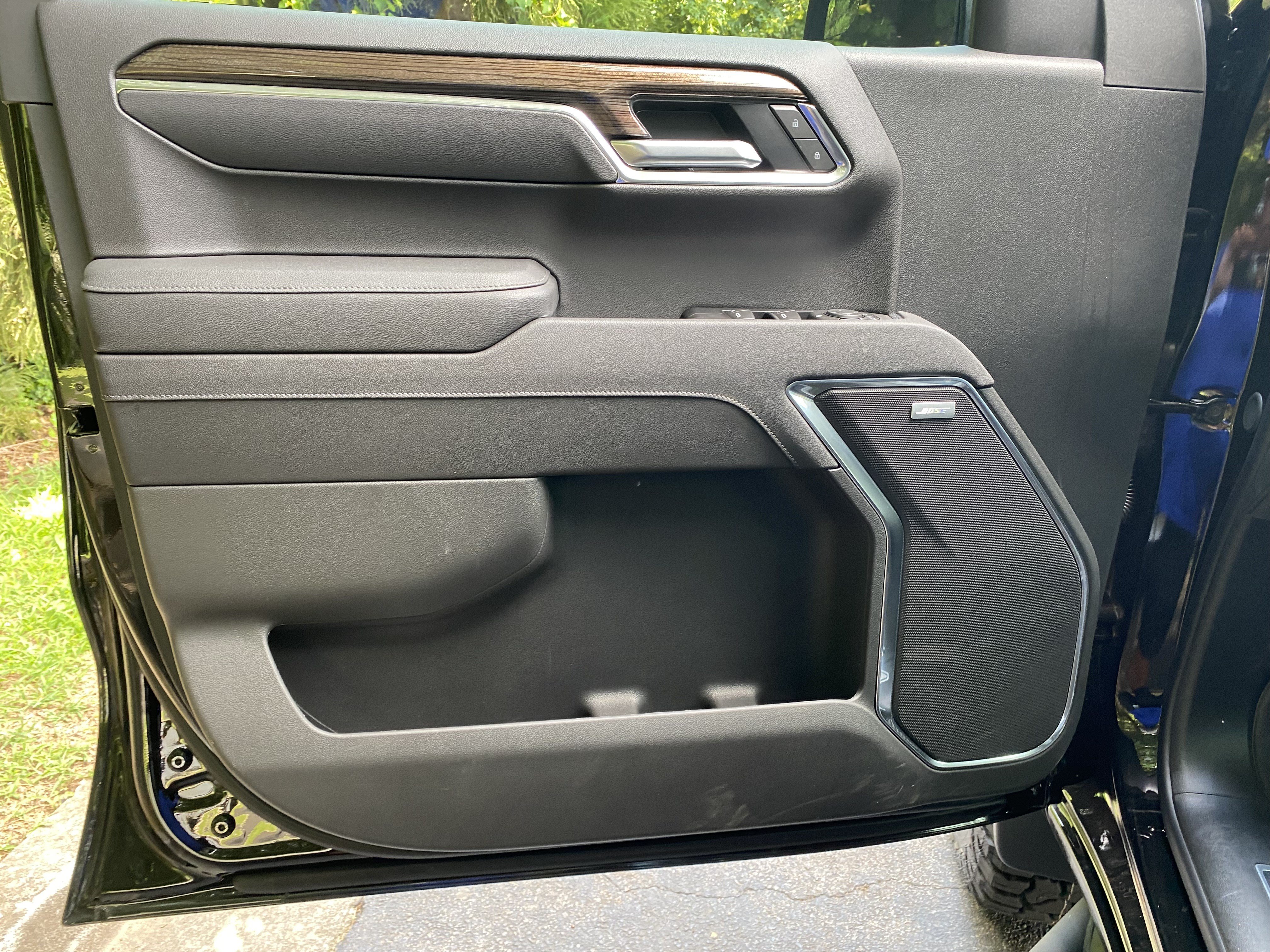 New 2026 Chevrolet Silverado 1500 LT Trail Boss w/ Convenience Package II AWD/4WD image 15